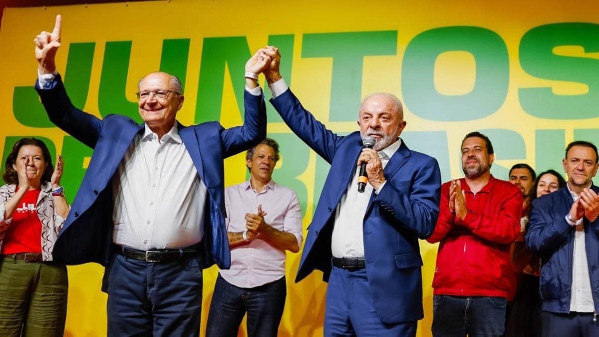 Lula reúne aliados em 2 encontros para recalibrar sua campanha