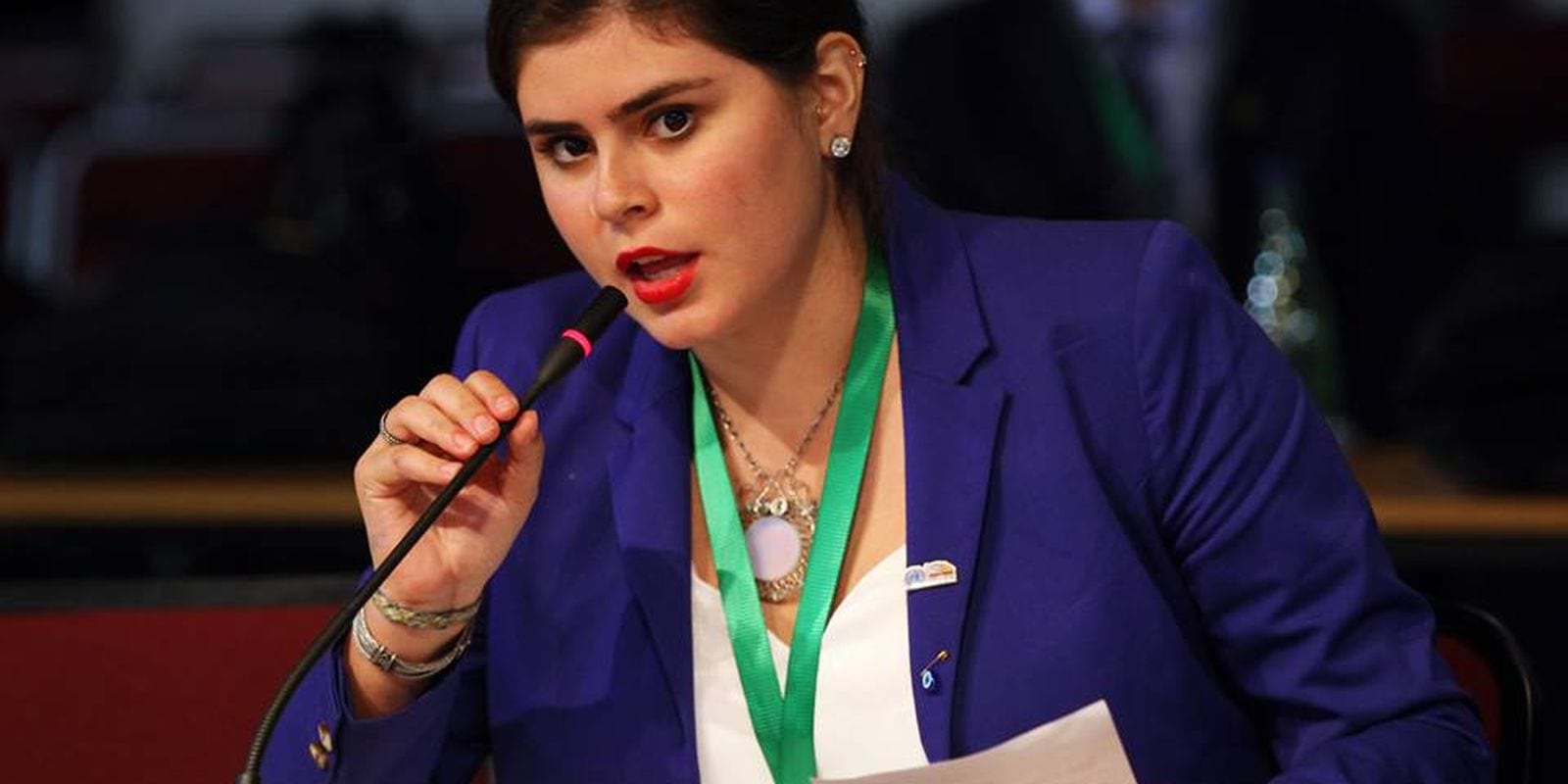 Beatriz Azevedo, 33, é reconhecida Land Hero e alerta: jovens precisam de financiamento