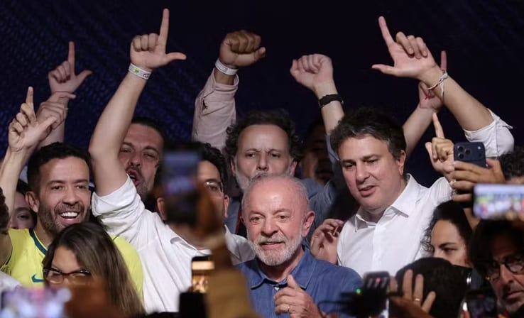 Lula diz que teve de vencer ‘intromissão’ de big techs