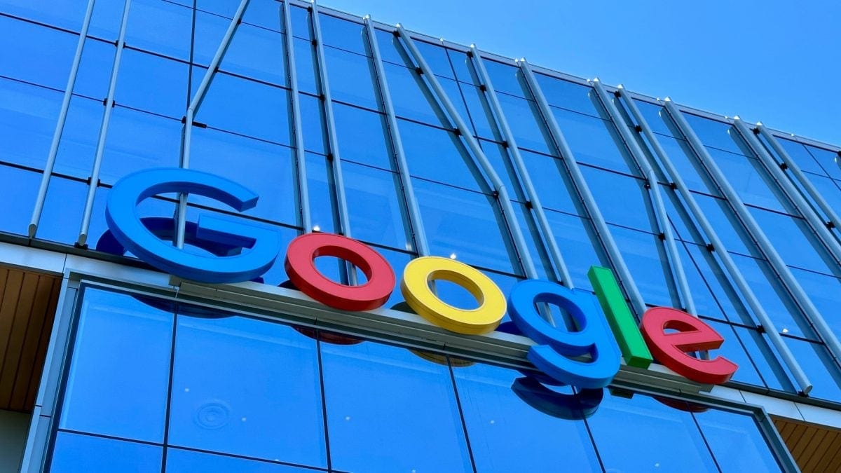 Lucro líquido da Alphabet recua no terceiro trimestre apesar do avanço na receita global
