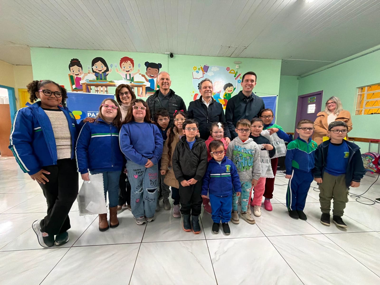 Prefeitura de Passo Fundo entregou 319 óculos a estudantes em 2026