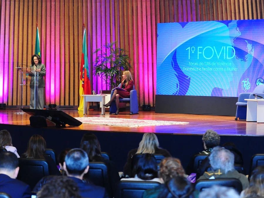 Começou o 1º Fórum de Violência Doméstica e Familiar do TJRS