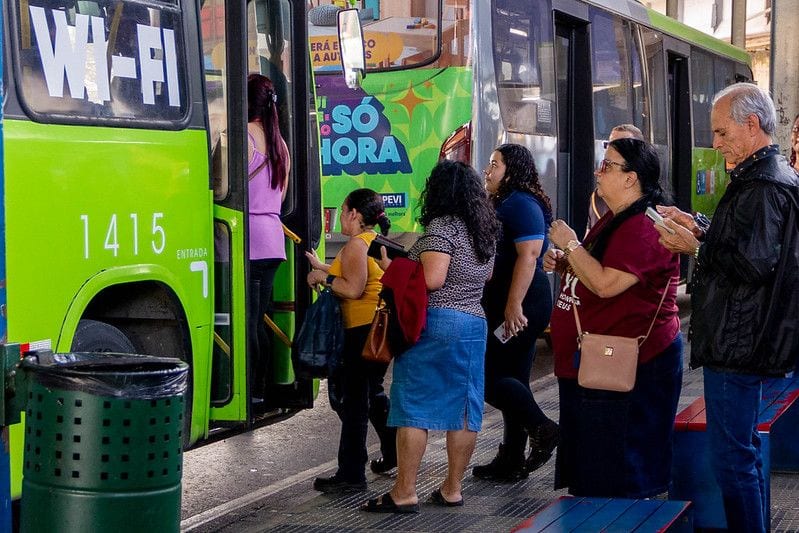 Ônibus gratuitos em 10 cidades da Grande SP no 1º turno, em 4 de outubro