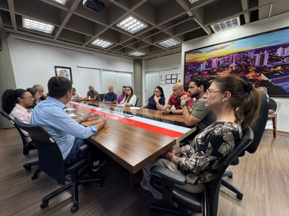 Prefeitura e Energisa alinham novas estratégias para controle de fios caídos em vias públicas