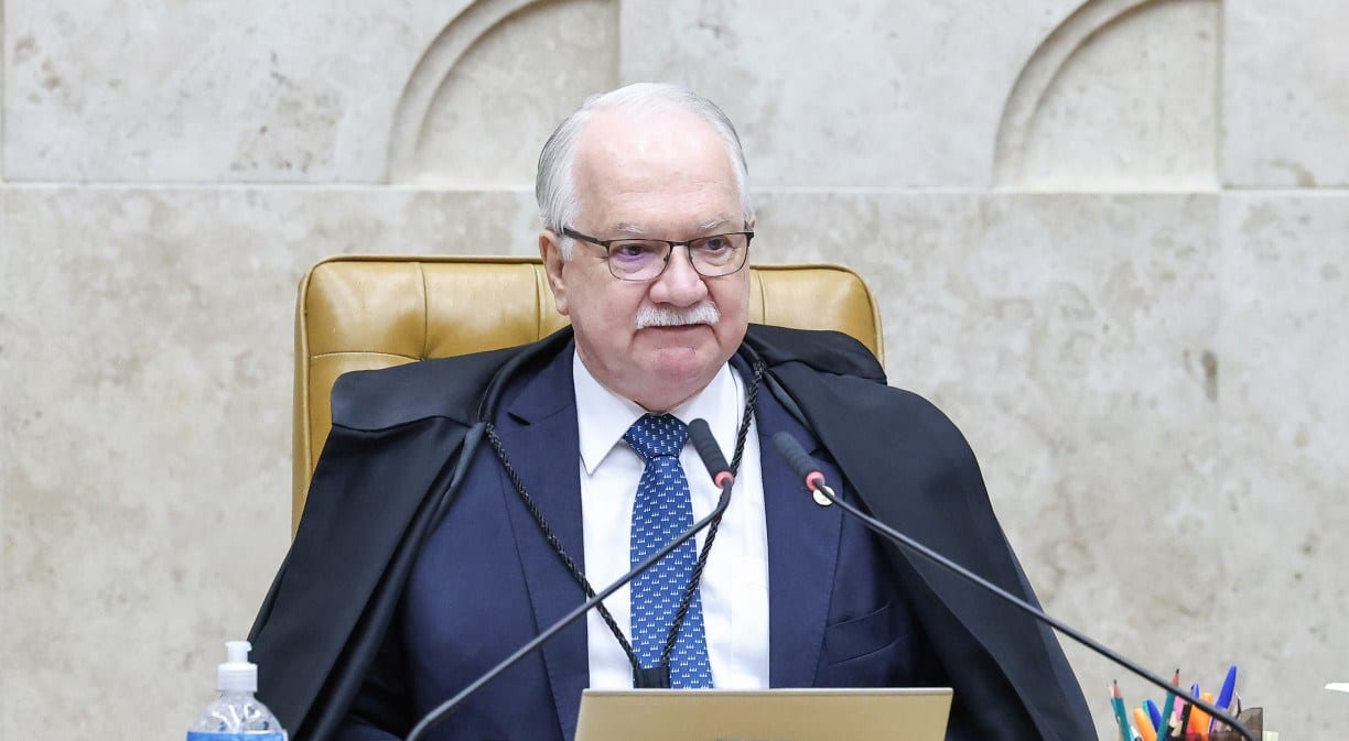 Fachin dá 24h para PF informar sobre celular de Daniel Vorcaro