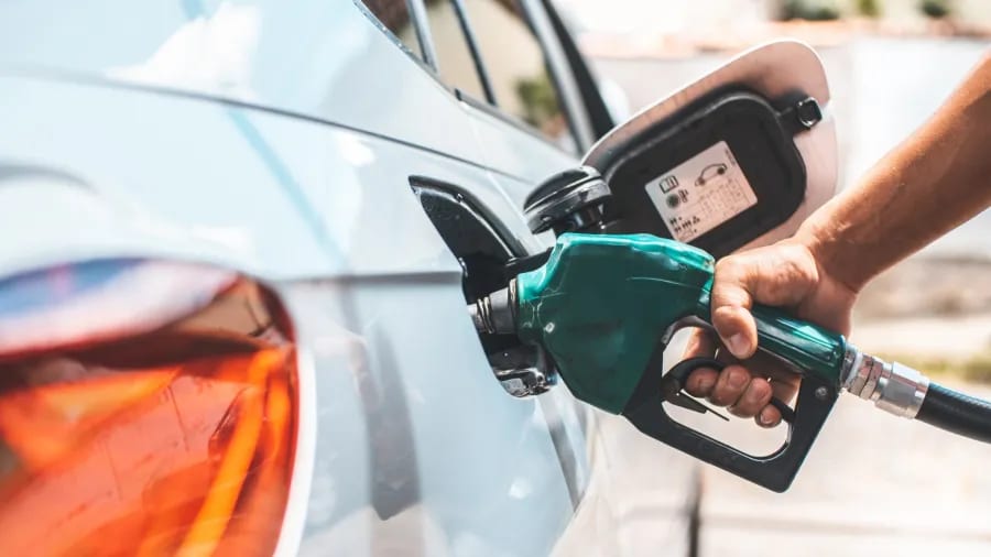 Preço médio da gasolina e gás de cozinha tiveram pequena queda em Torres (RS)