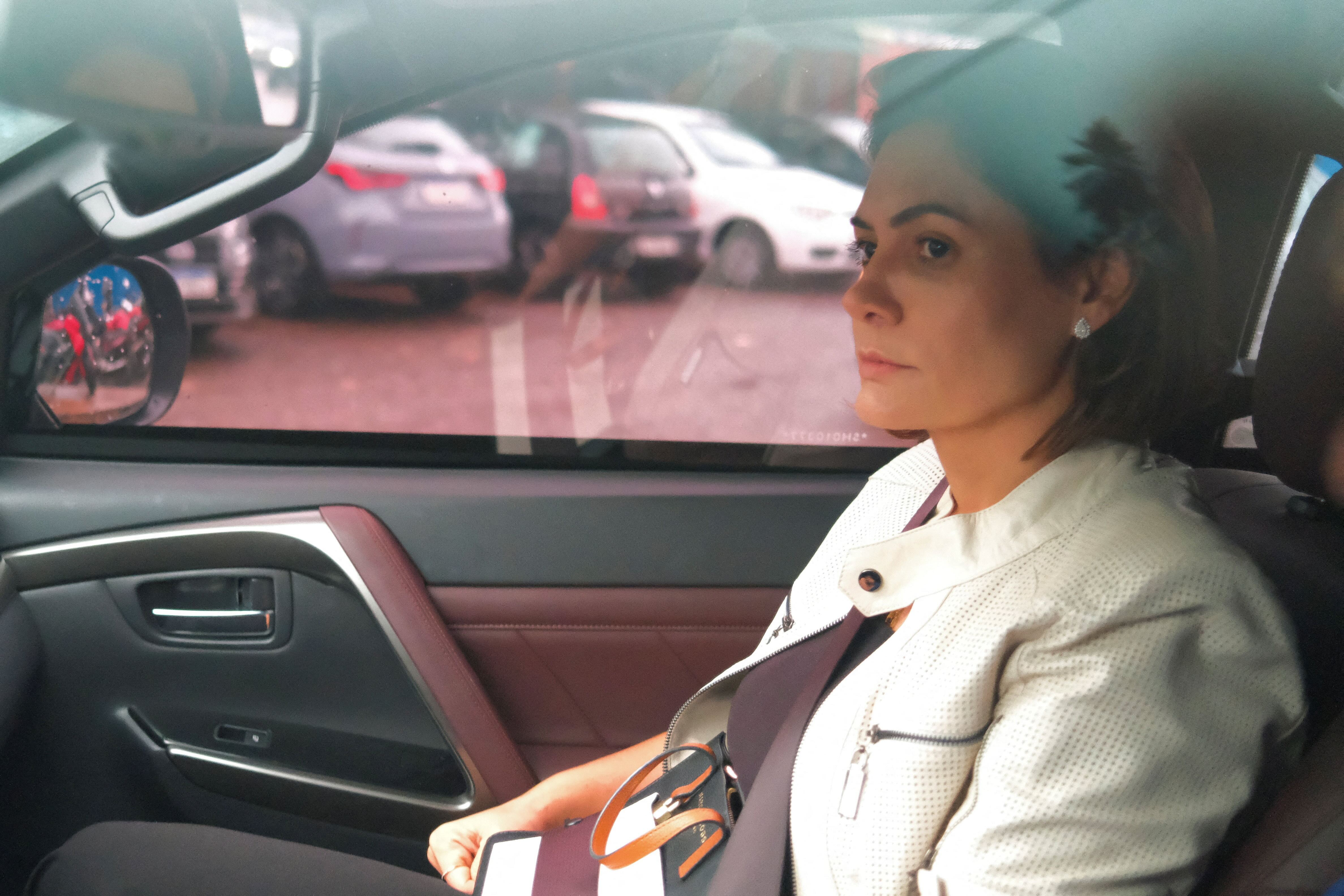 Michelle Bolsonaro está internada e não comparece a evento no DF