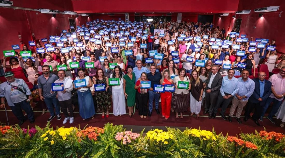GOVERNO DE SERGIPE DESTINA CERCA DE R$ 26 MILHÕES À PREMIAÇÃO DE PROFISSIONAIS DA EDUCAÇÃO NO ESTADO