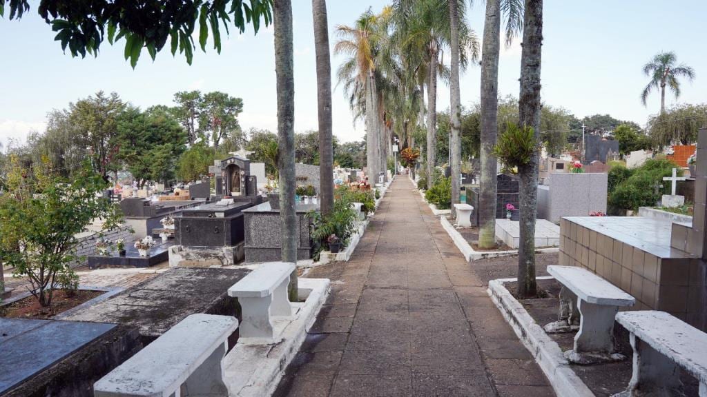 Prefeitura de Atibaia estrutura atendimento nos Cemitérios Municipais para o Dia de Finados