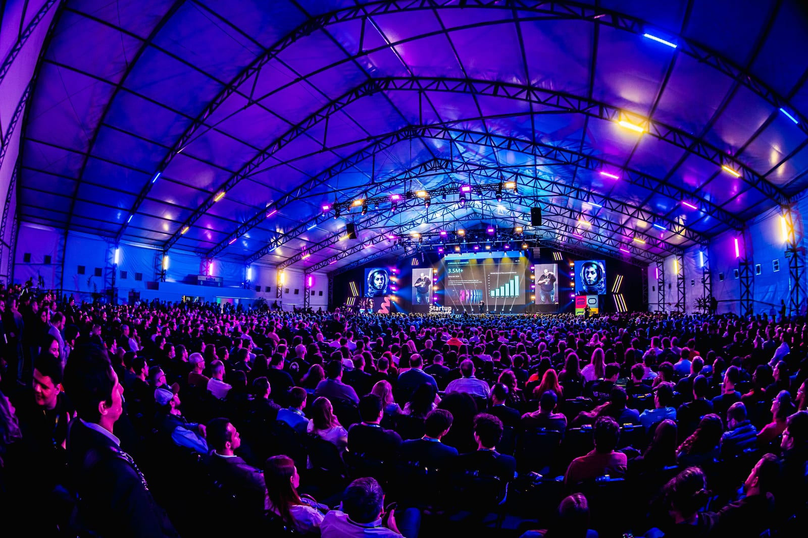O que já rolou no Startup Summit; Pravaler capta R$ 770 milhões: os destaques da semana