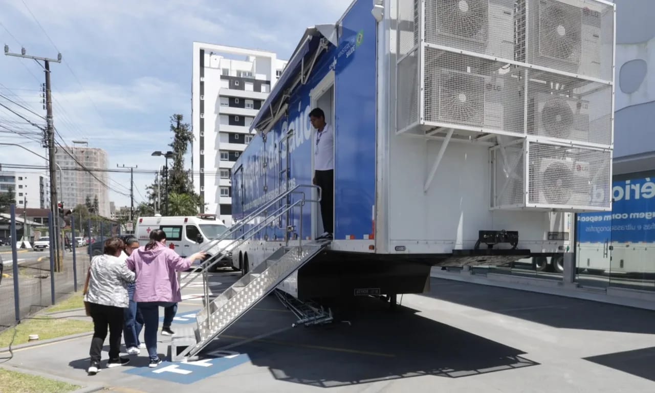 Carreta do SUS em Joinville fará até 124 exames de imagem por dia
