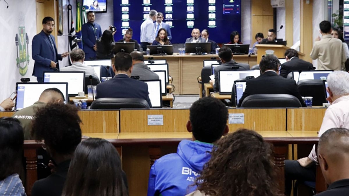 Câmara aprova recursos para reforma de escola e atividades esportivas em Osasco