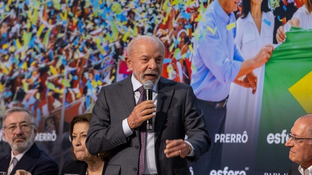 Lula critica home office nas agências reguladoras e pede retorno ao trabalho presencial