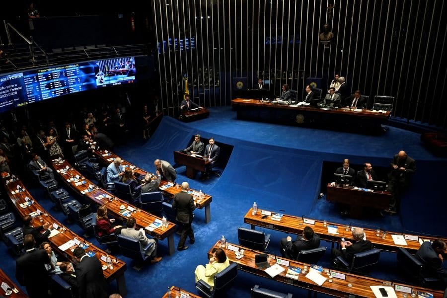 CBS de 11,3% para 2027 reacende debate sobre carga tributária