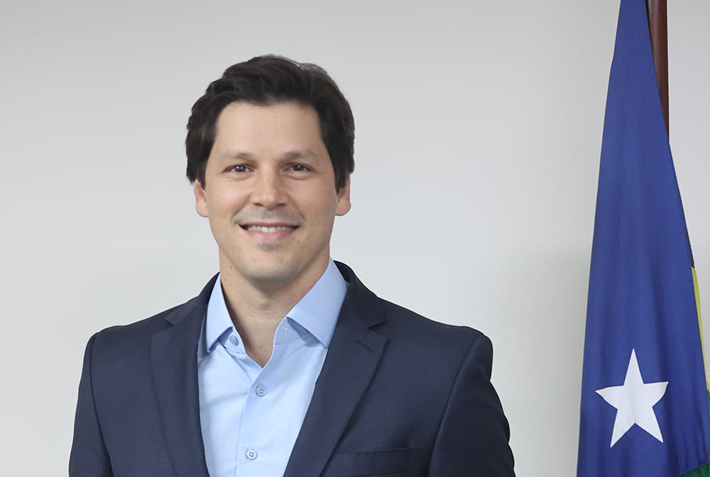 Daniel Vilela tem 52,8% dos votos válidos e venceria no 1º turno