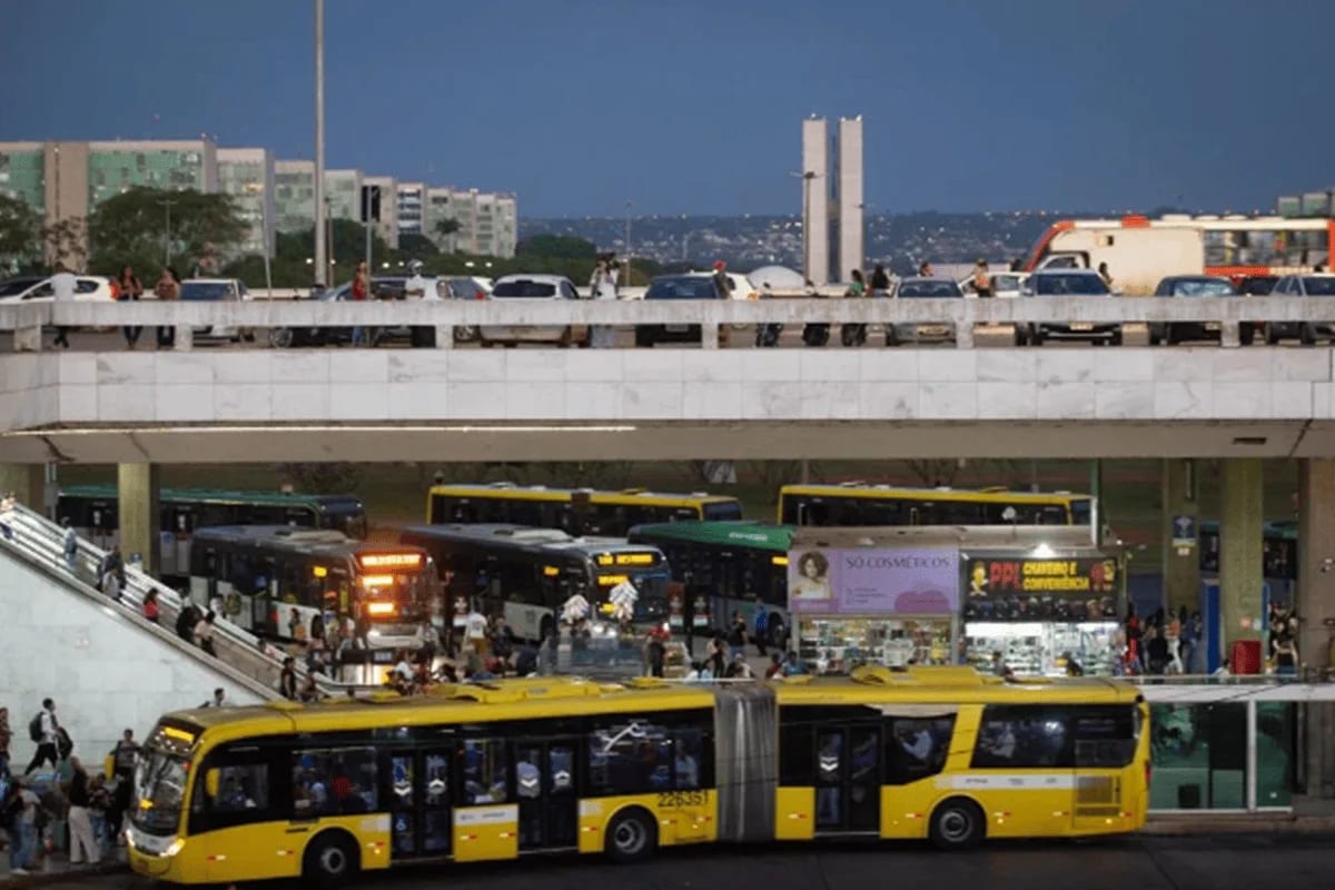 TRT determina 80% dos ônibus em pico e 50% nos demais horários