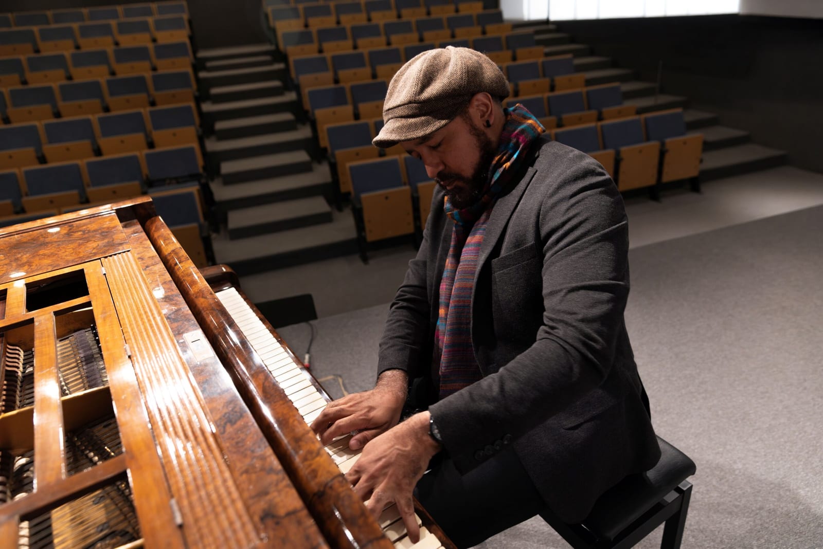 Pianista goiano Diones Correntino leva turnê de música brasileira à Argentina e a Portugal