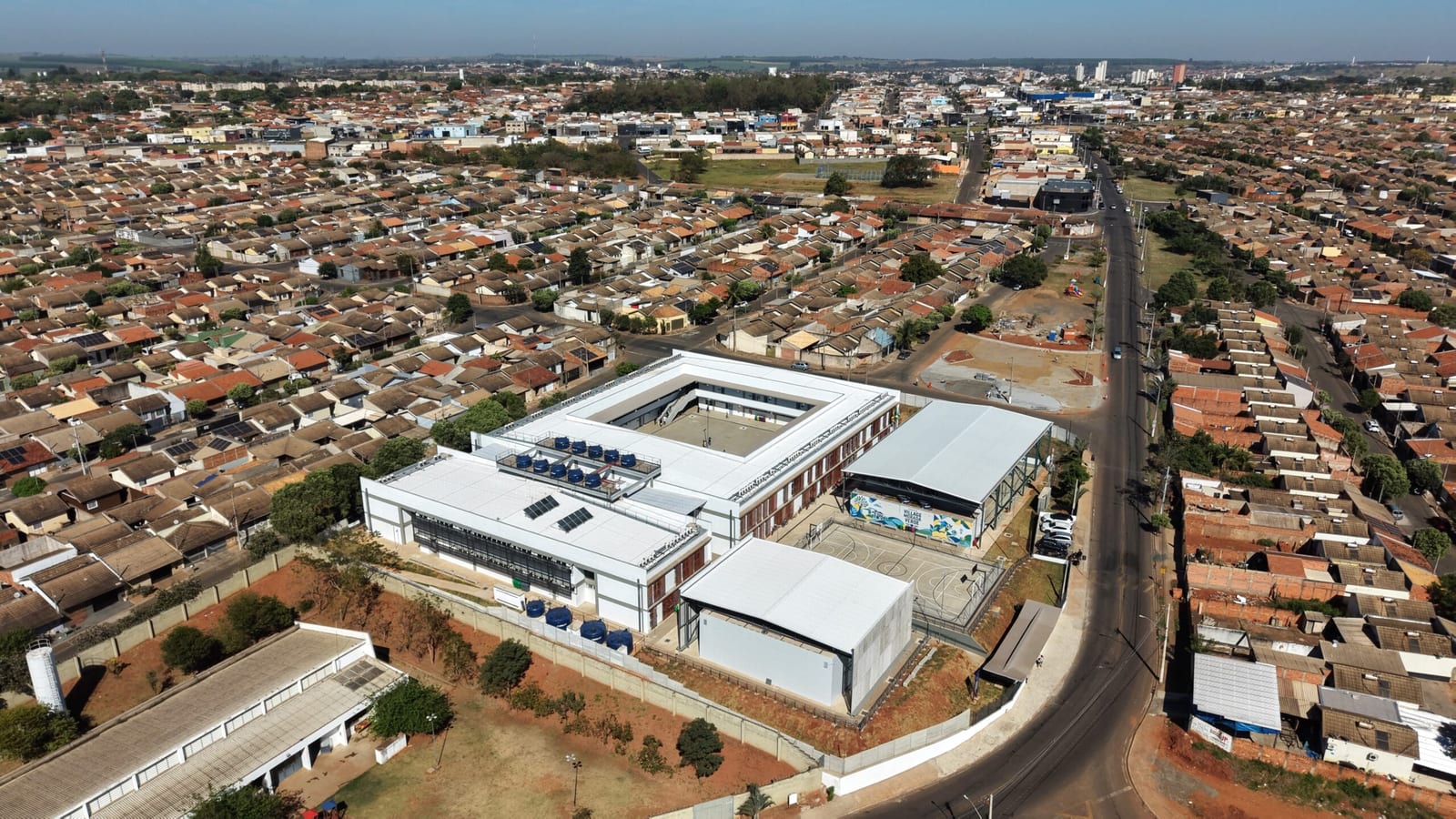 Escola Estadual Village Morada Verde será inaugurada nesta sexta-feira (28)