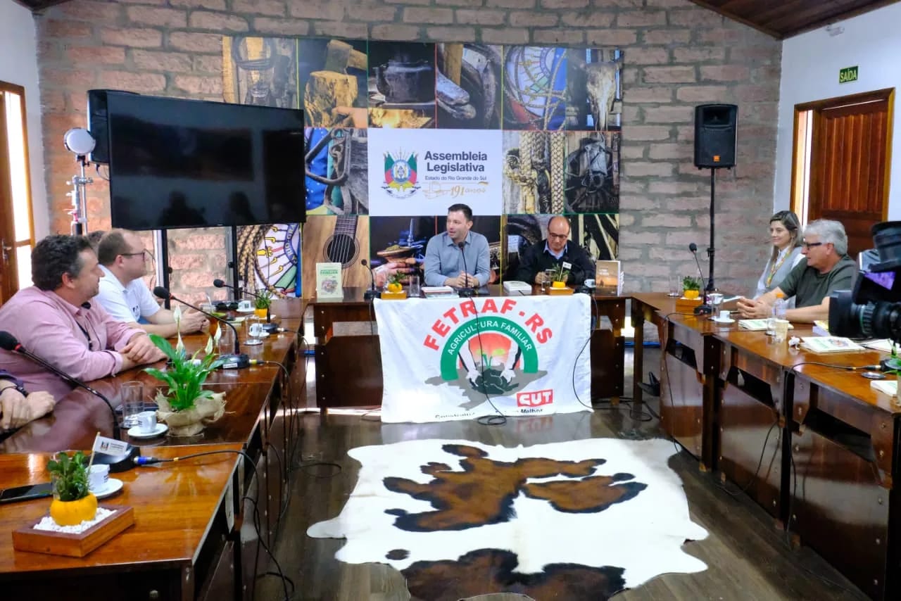 Pesquisa mostra pressões sobre agricultura familiar e reforça debate sobre novo modelo no RS