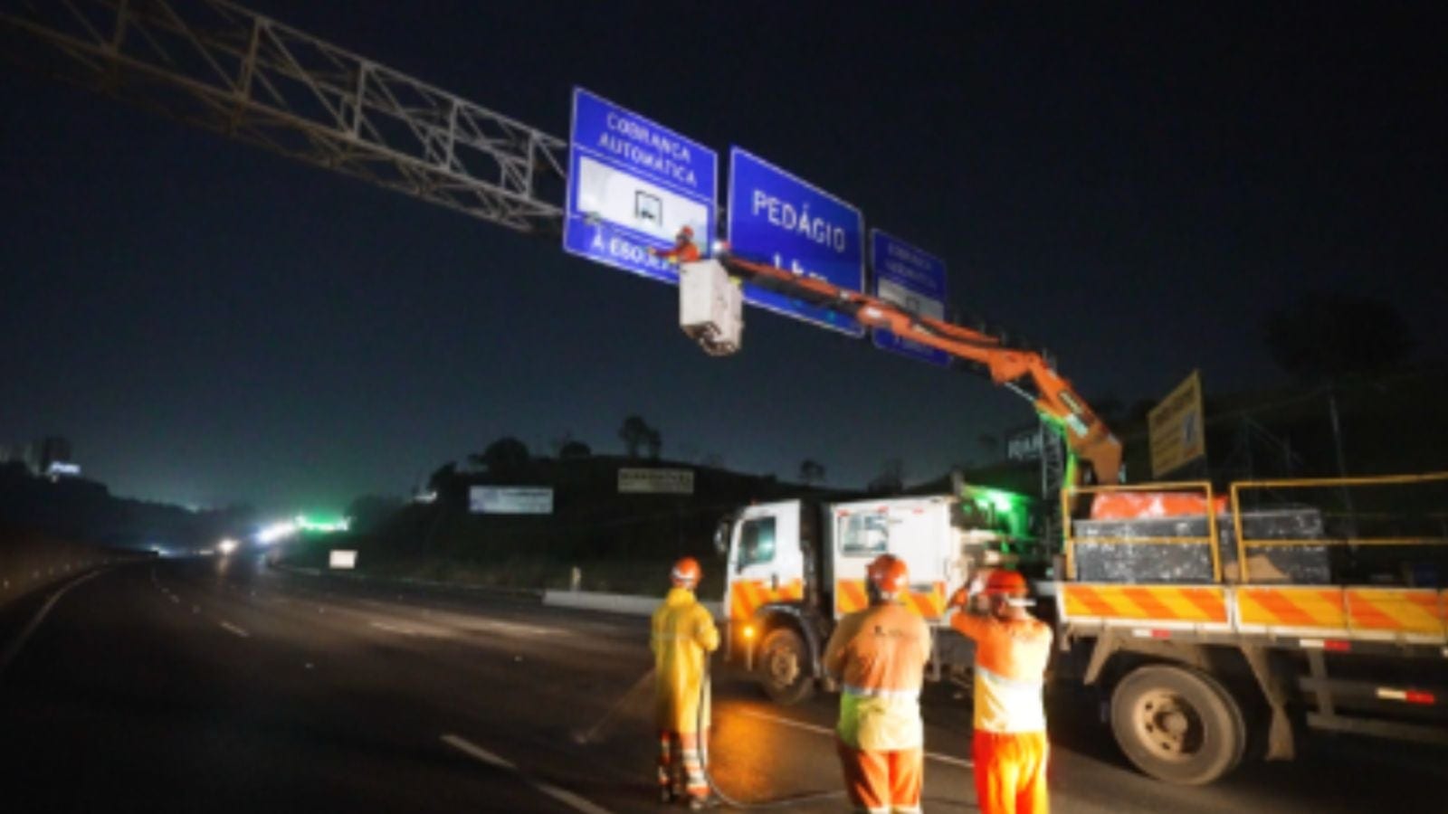 Interdição da Rodovia dos Bandeirantes bloqueia sentido São Paulo neste fim de semana