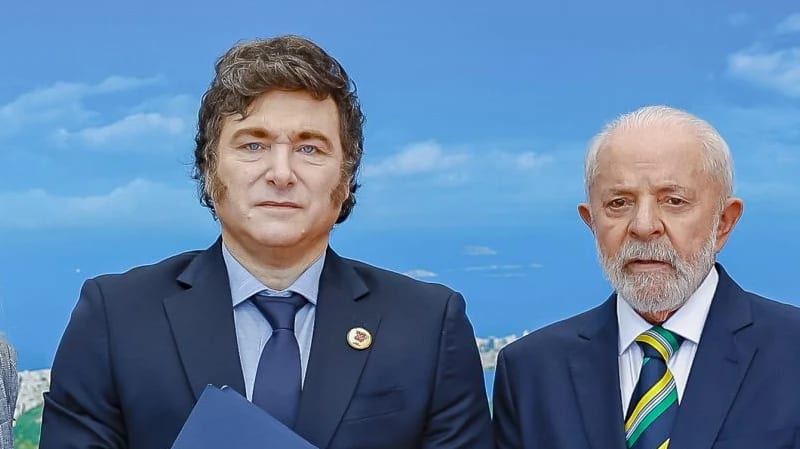 Lula evita confronto com Milei após fuga de Flávio Bolsonaro