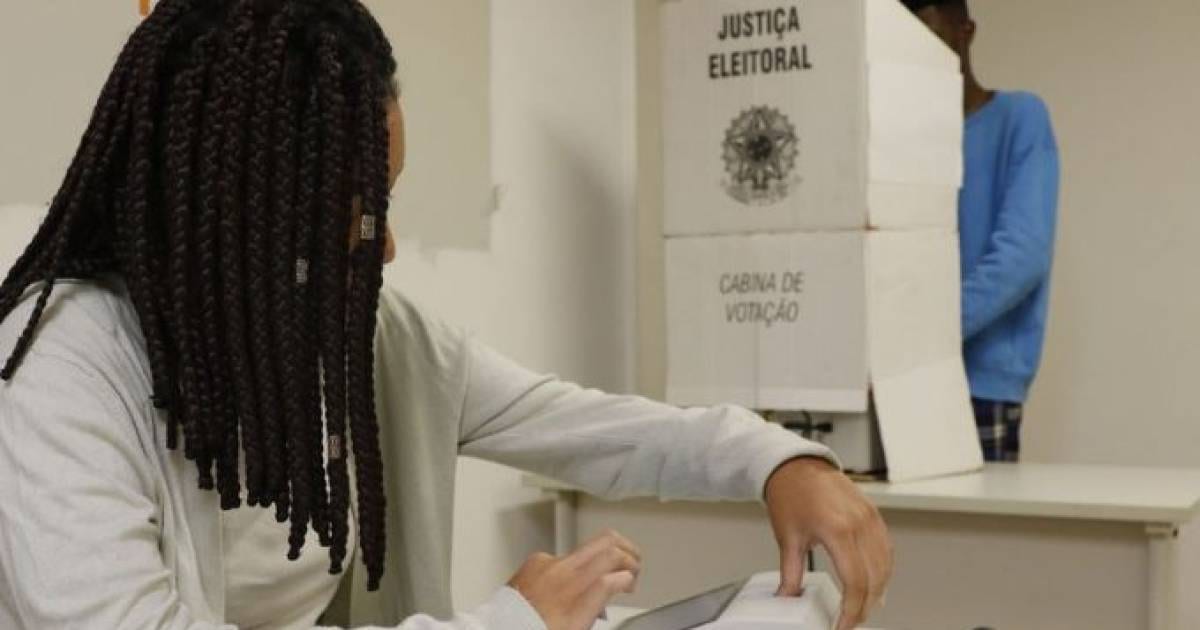 Abstenção cai no 2º turno e chega a 19,81% no estado de SP
