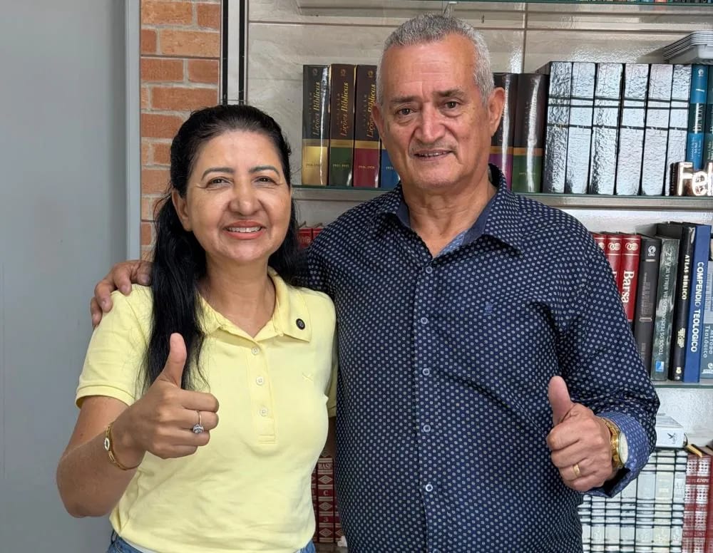 Pr. Adalberto, presidente da AD CIADSETA em Colinas, apoia Rosilene Martins