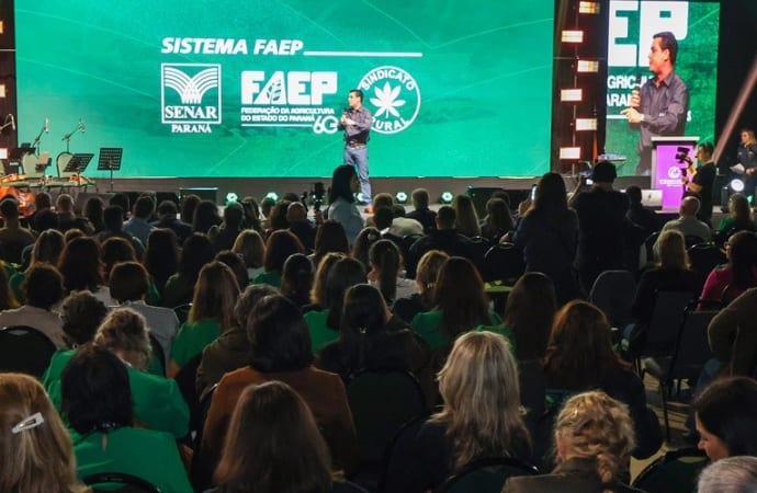 Em Cascavel, milhares de produtoras rurais reforçam o protagonismo feminino no agro