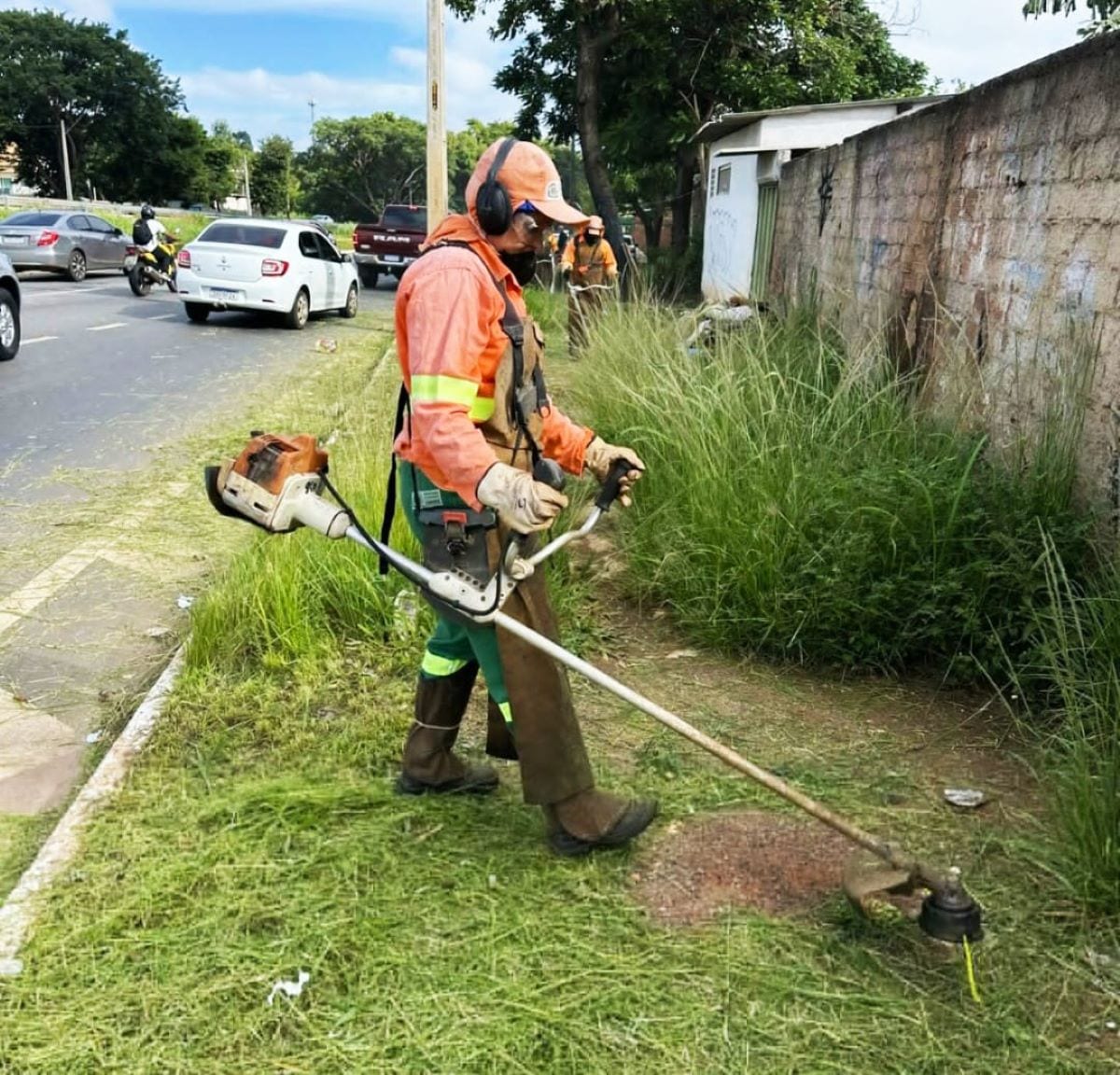 Aprovado bônus de produtividade de até R$ 1,7 mil para servidores da Comurg no período chuvoso