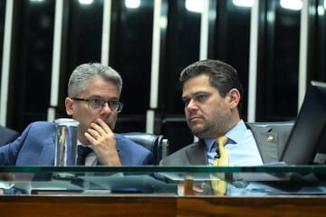 Senador Alessandro Vieira diz que cenário é desastroso, critica Alcolumbre e chama Moraes de “assessor de luxo de banque