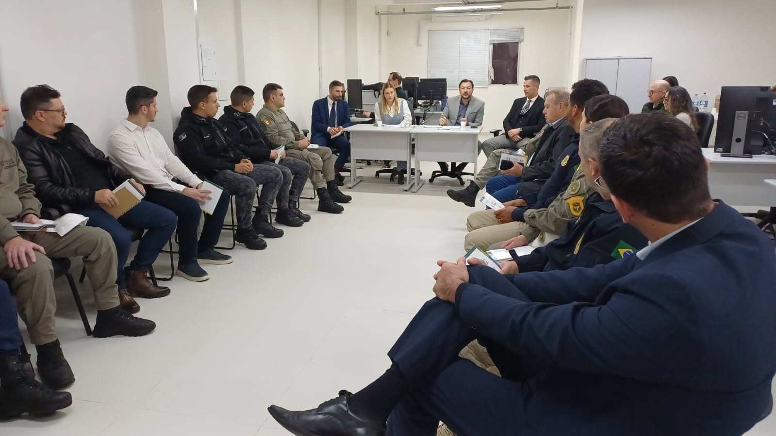 Eleições 2026: Cartórios Eleitorais de Passo Fundo realizam reunião para tratar da segurança