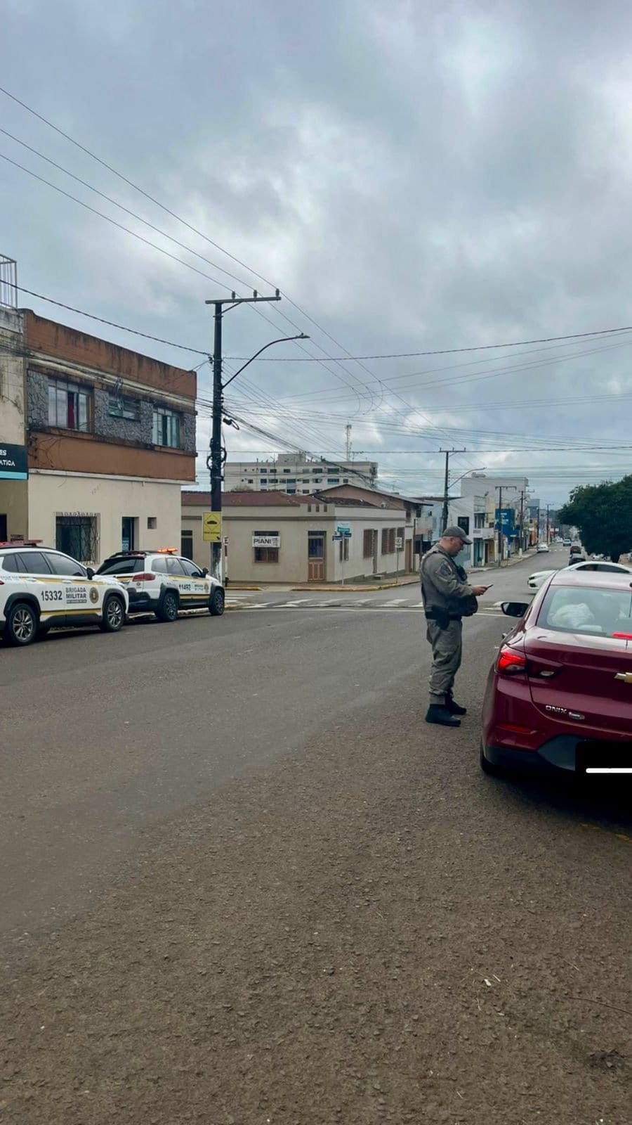 Reforçar a segurança e prevenir delitos estavam entre os objetivos de barreira policial no centro de Santiago