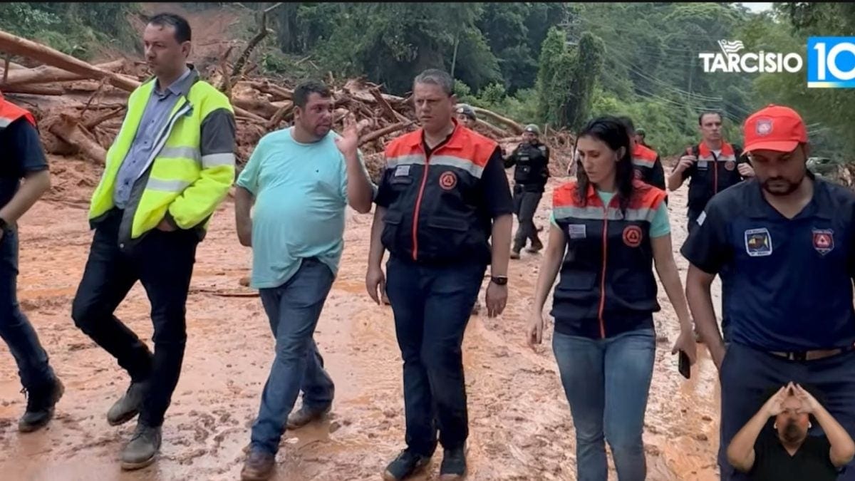 Tarcísio estreia horário eleitoral com foco em tragédia de São Sebastião