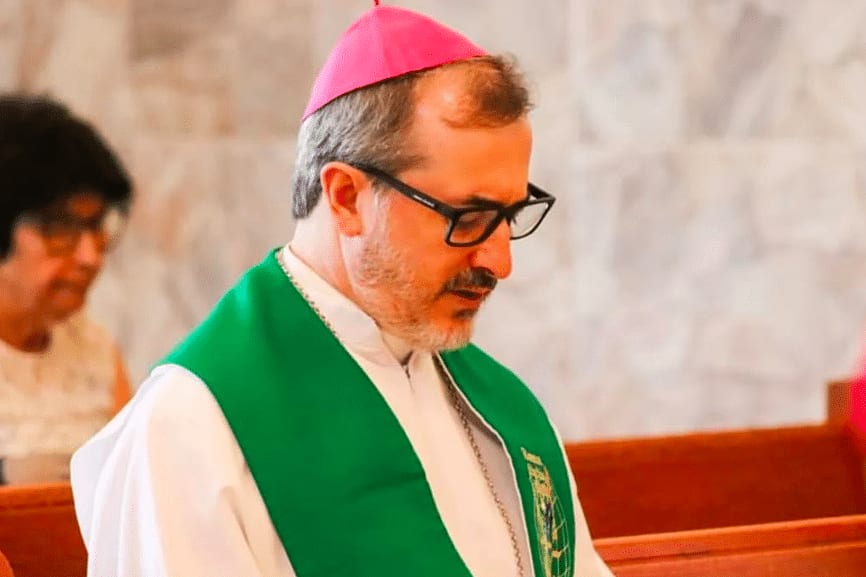 Bispo atacado por Allan dos Santos compara avanço da extrema direita ao nazismo