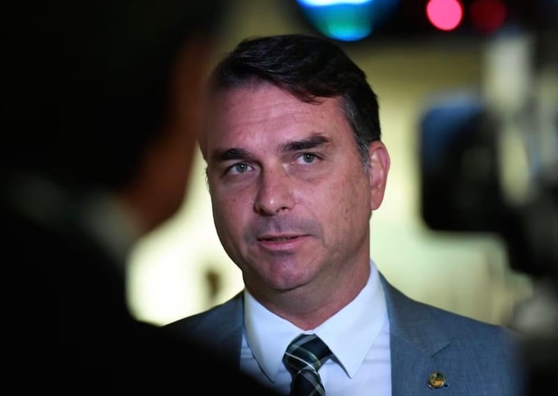 Flávio Bolsonaro planeja visitar o Tocantins para ampliar votação no segundo turno
