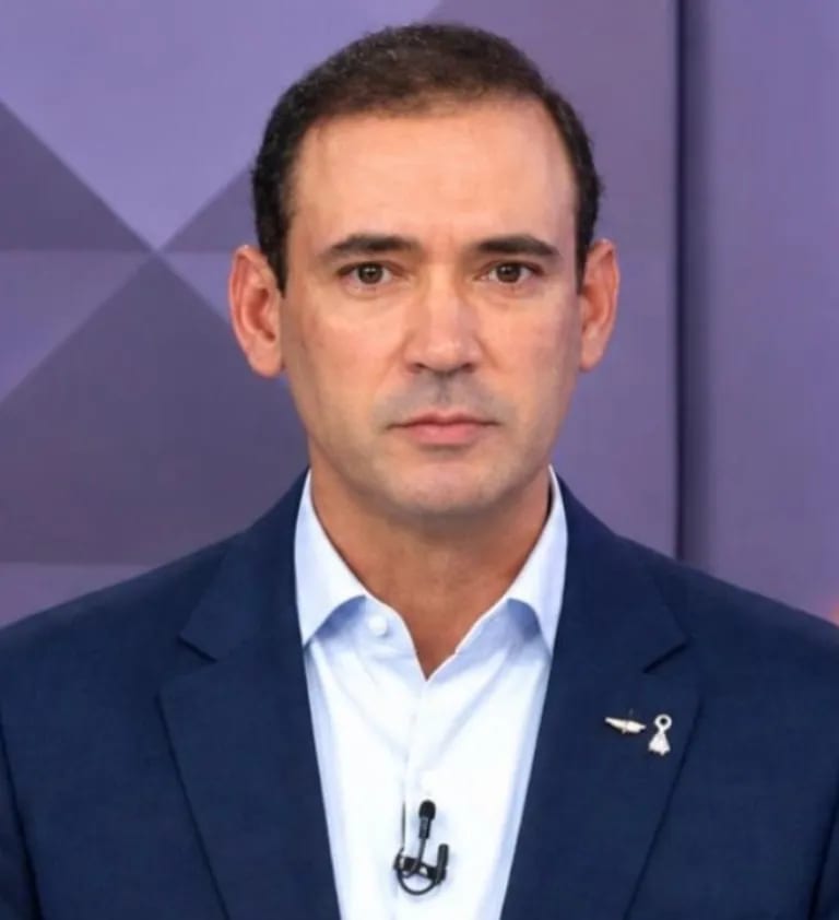 Vicentinho Júnior anuncia equipe de transição e confirma futura secretária de Comunicação no Tocantins