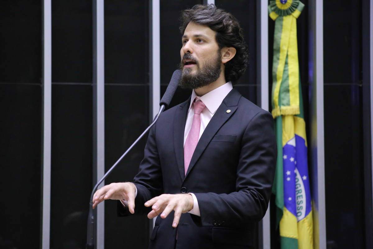 Marcelo Aro é confirmado como candidato ao governo de MG