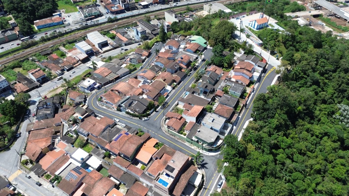 Prefeitura conclui sinalização nas ruas do Jardim Mirante