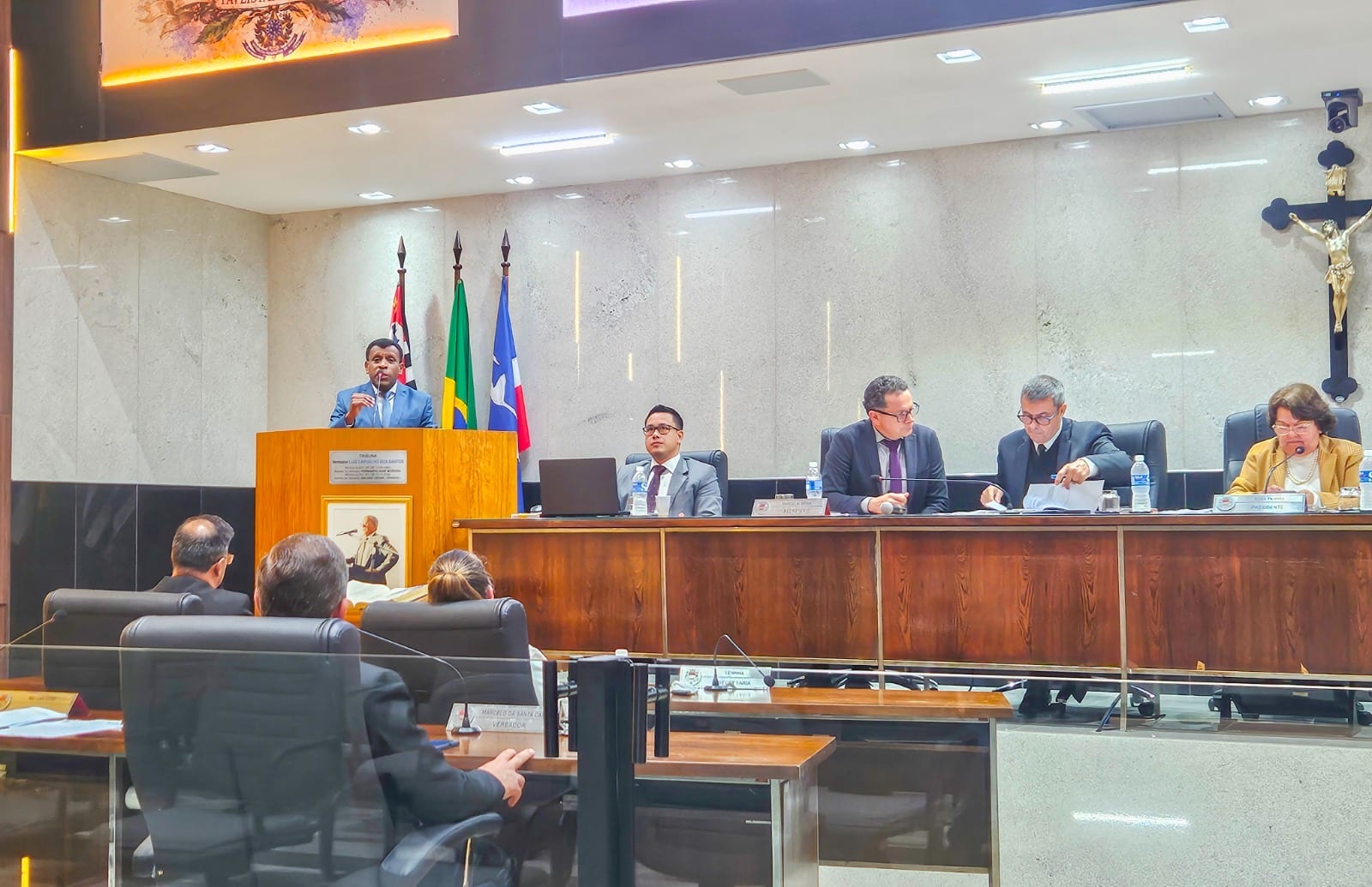 Câmara de Guaratinguetá vota para revogar emendas impositivas