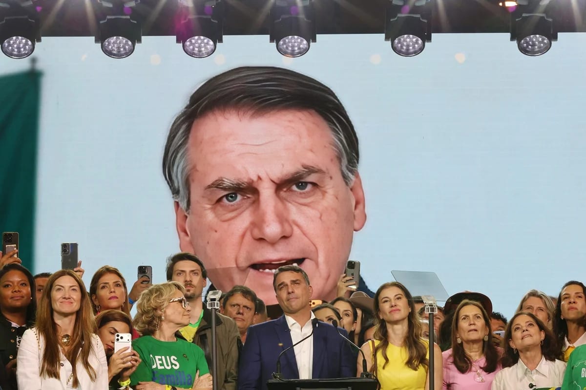 TSE define critérios sobre deepfake e rejeita multa a Flávio por uso de IA
