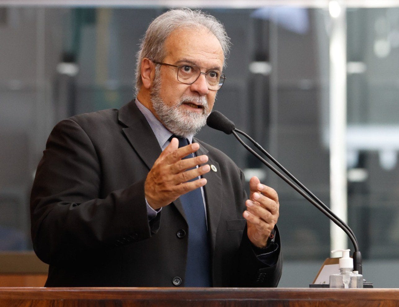 Victorino: “a ideologia que nos governa está criando um país de vagabundos”