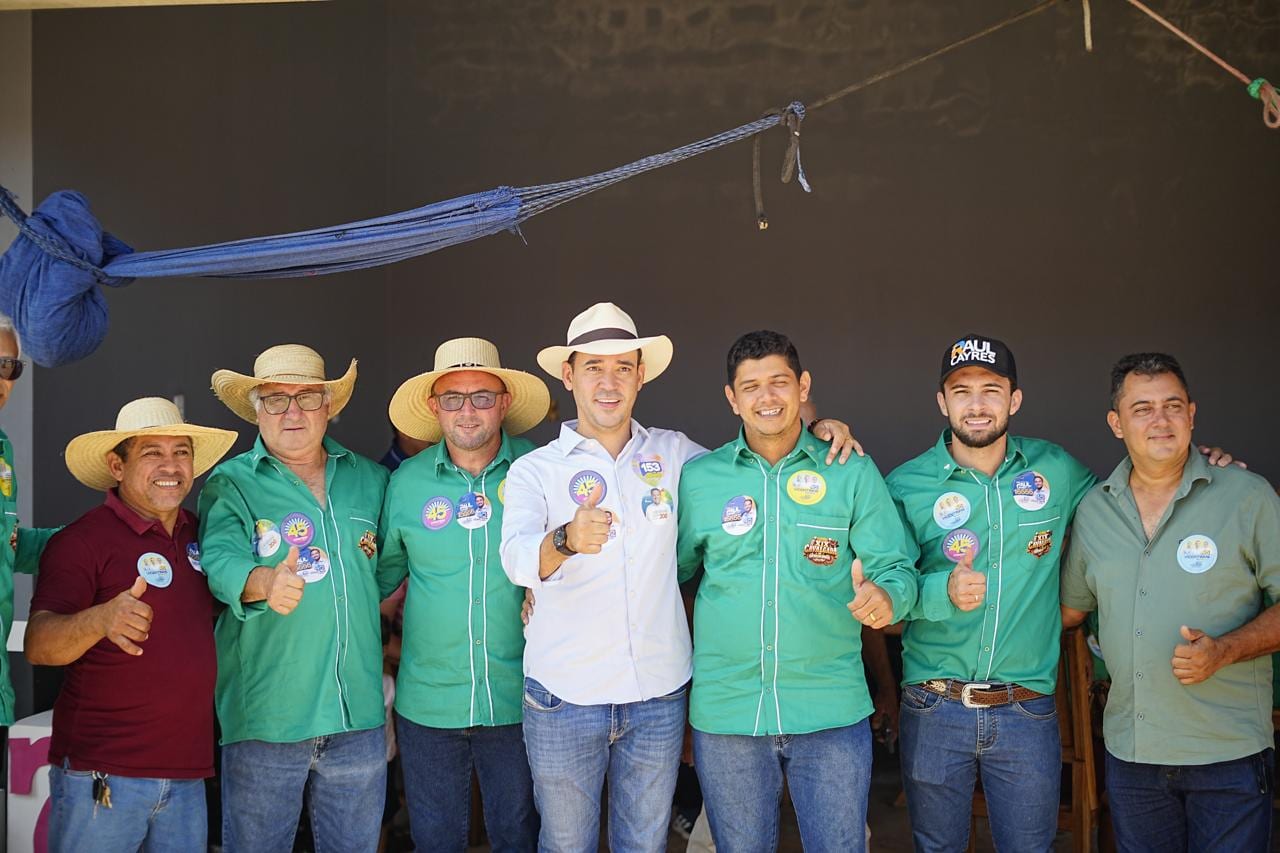 Em Riachinho, prefeito, vice e oito vereadores reafirmam apoio a Vicentinho: “O Tocantins não pode parar”