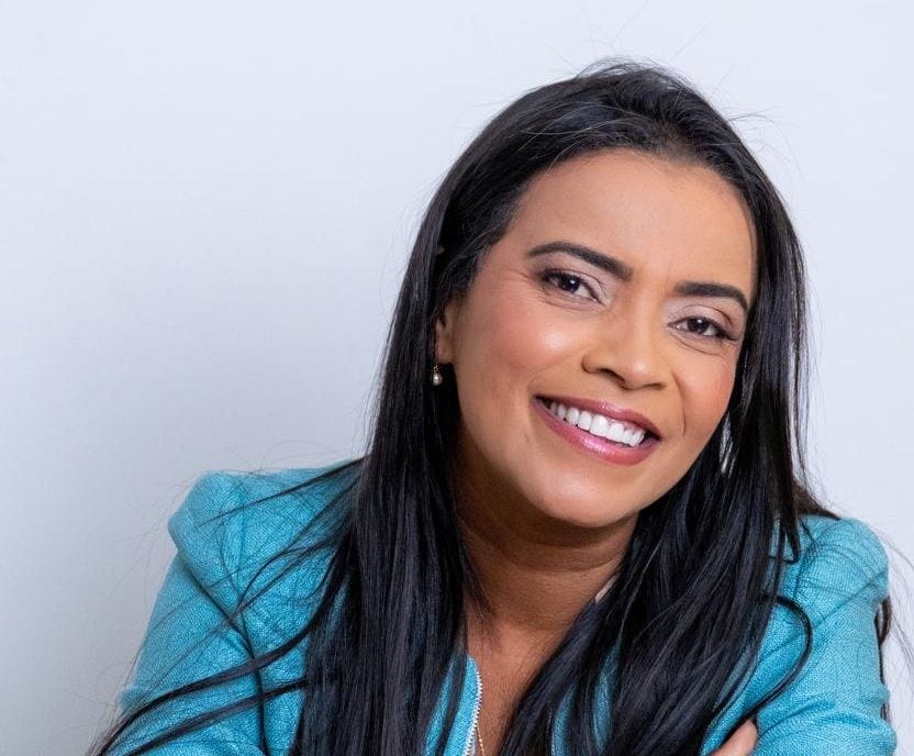 Gilmara anuncia apoio de Marcos Neves e diz: “Sou a candidata dele”