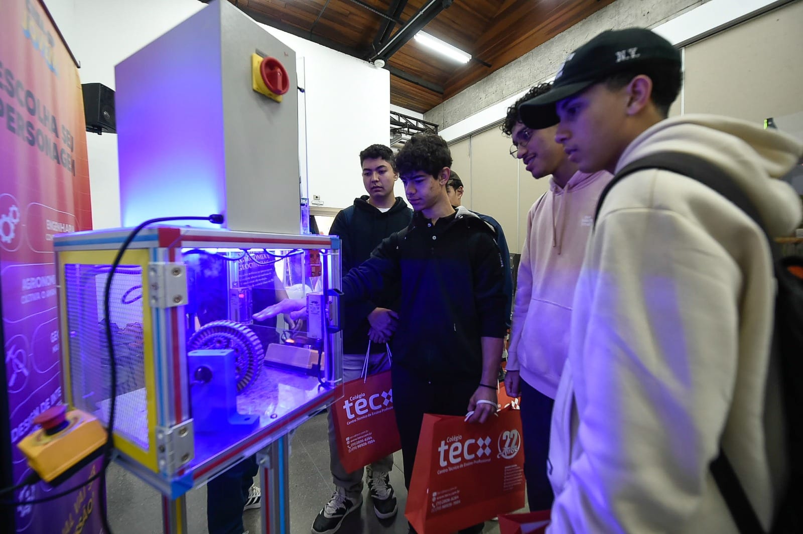 Feira do Estudante de Guarulhos leva oficinas, tecnologias, vagas de estágio e empregos ao Espaço Inter