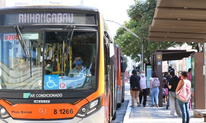 Justiça determina 100% da frota operacional de ônibus do transporte coletivo neste domingo