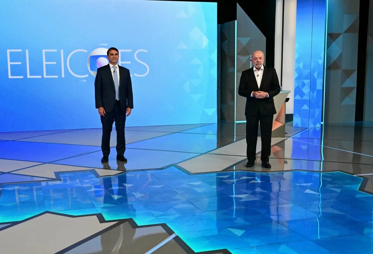 Lula leva vantagem sobre Flávio em debate da Globo, mas eleição segue aberta e mobilização popular pode decidir, avaliam