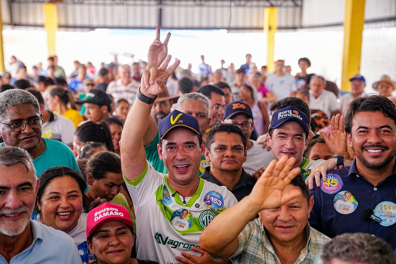 Vicentinho recebe apoio de 39 colônias de pescadores em Tocantinópolis
