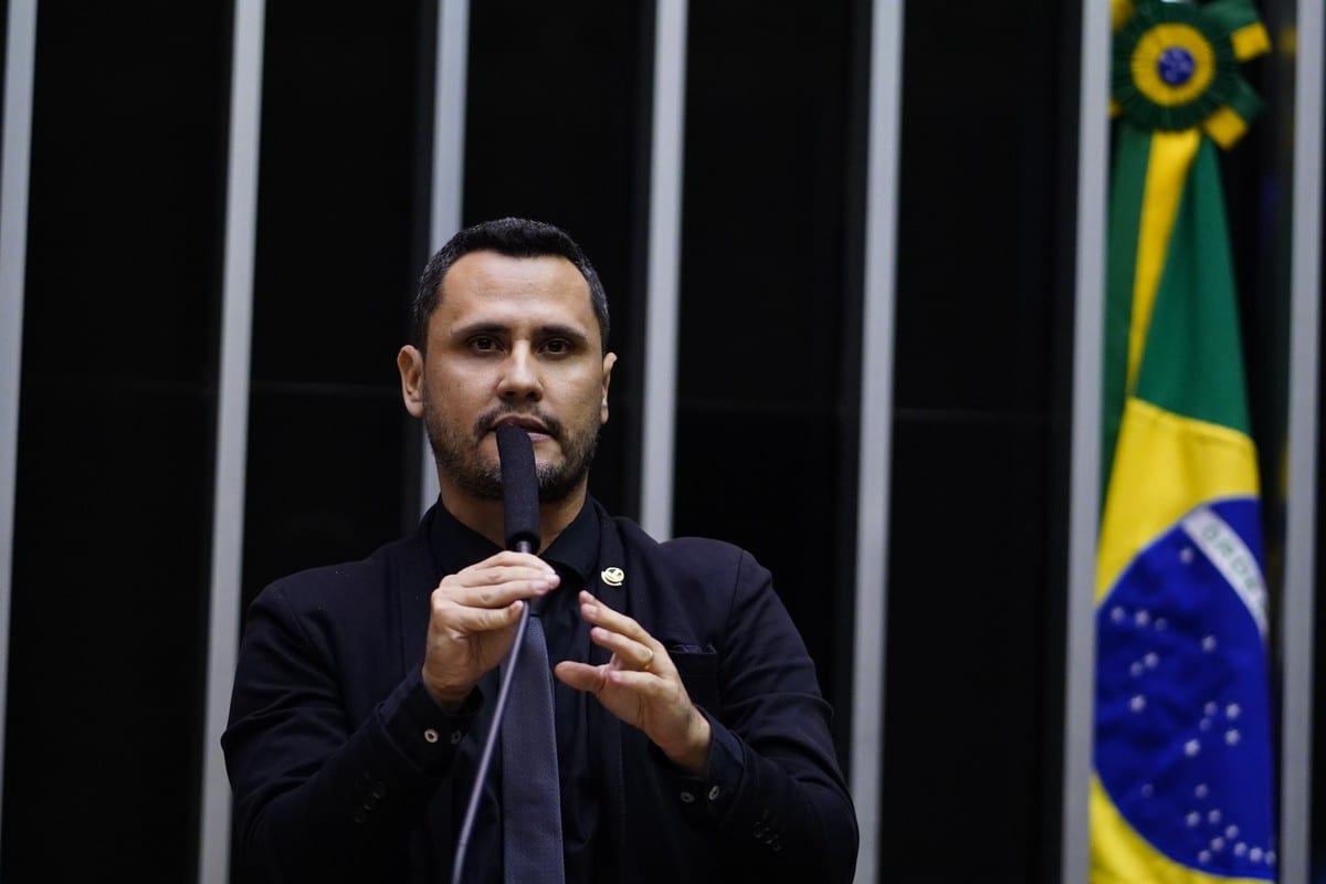 Cleitinho Azevedo confirma novos nomes para equipe de transição em MG
