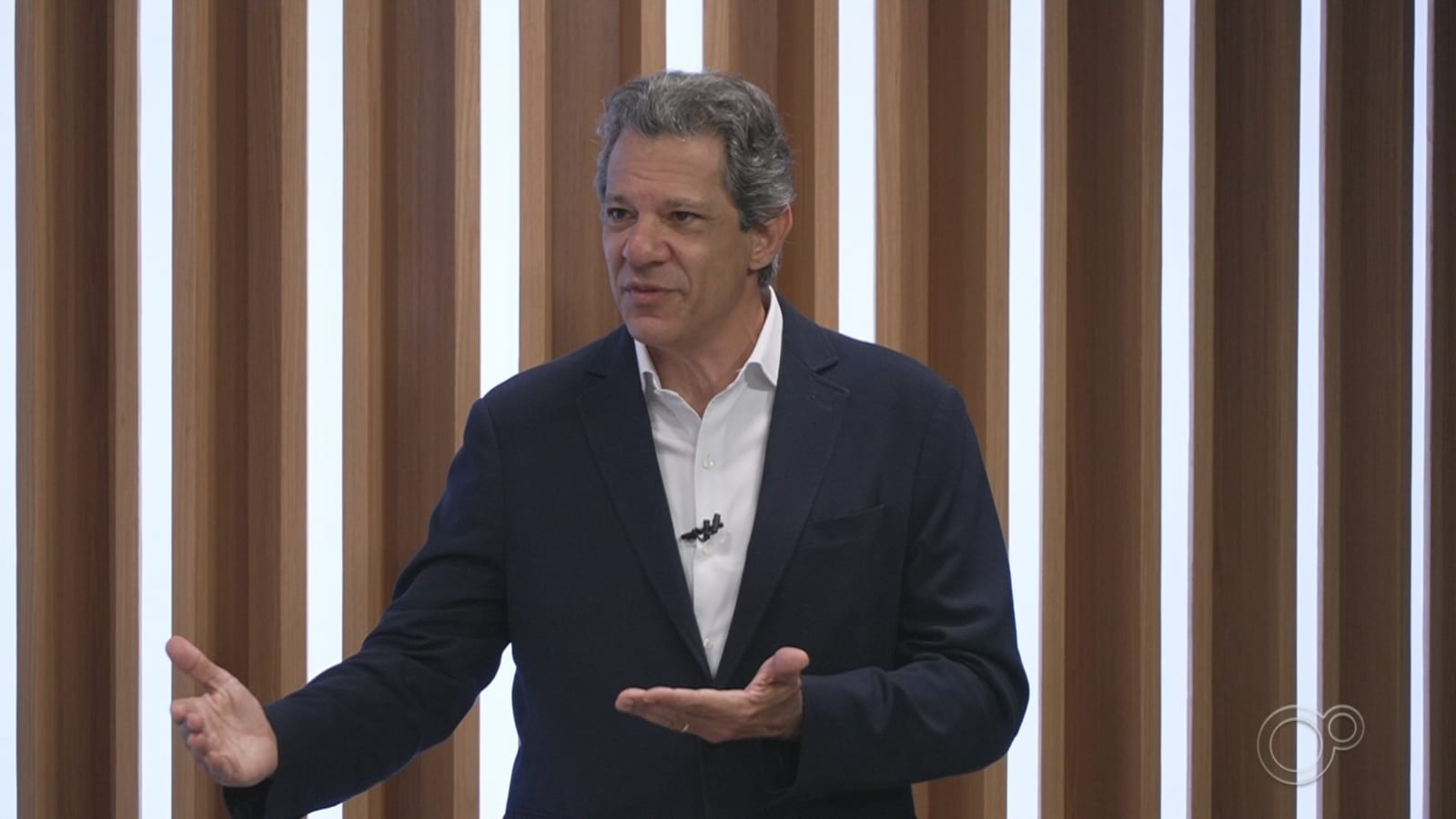Candidato ao governo de SP, Fernando Haddad promete rever contratos da gestão Tarcísio: 'Free flow, venda dos trilhos e