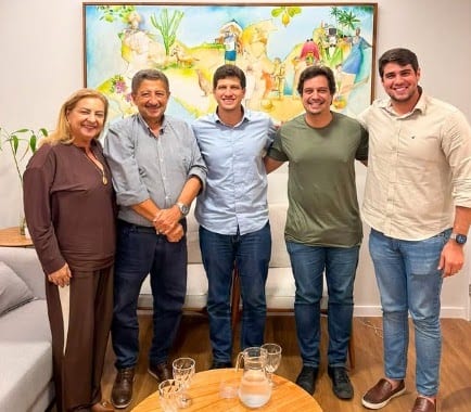 Joaquim Neto passa a integrar projeto de João Campos e apoia Bruno Marques